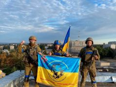 Украинские солдаты в освобожденном городе. Фото: Телеграм-канал 