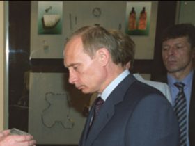 Владимир Путин. Фото с сайта putin2004.ru