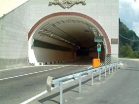 Рокский туннель. Фото с сайта expert.ru